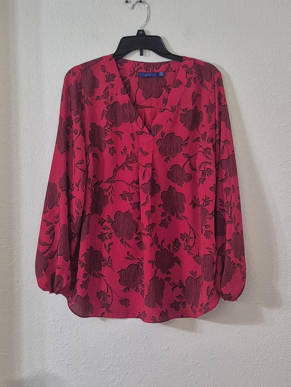 Apt. 9 Bright Red Floral V-Neck Blouse